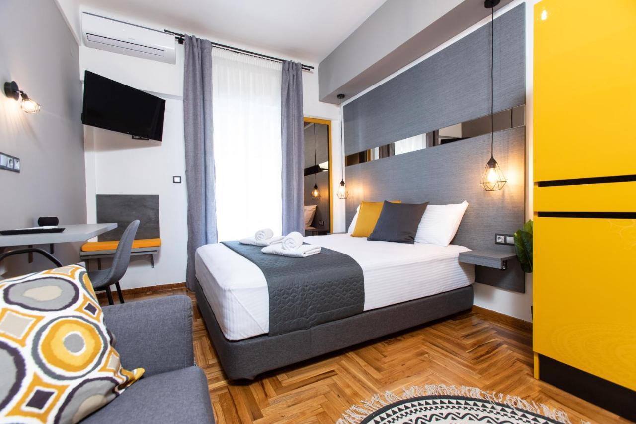 Downtown Luxury Boutique Suites : The Yellow Suite Thessaloniki Exterior foto
